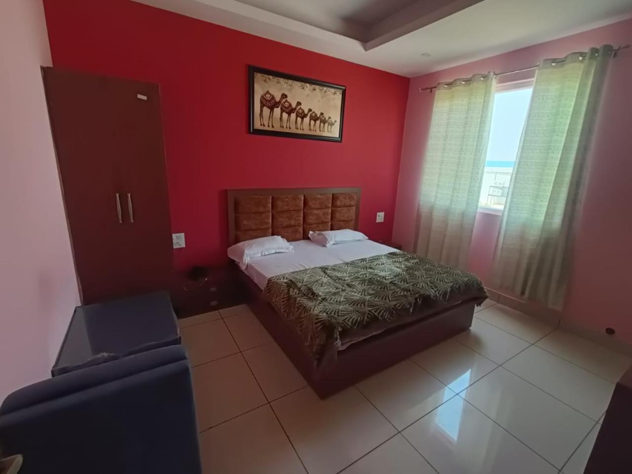 Om Hotel Rohtak Екстер'єр фото